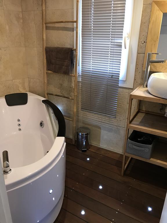 Le Duplex Apartment กาซีส์ ภายนอก รูปภาพ